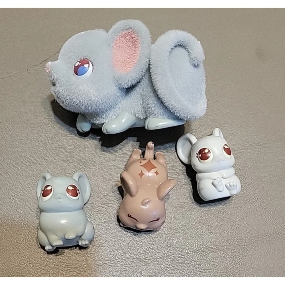 Little Live Pets Mama Surprise Lil' Mouse Minis play set‎